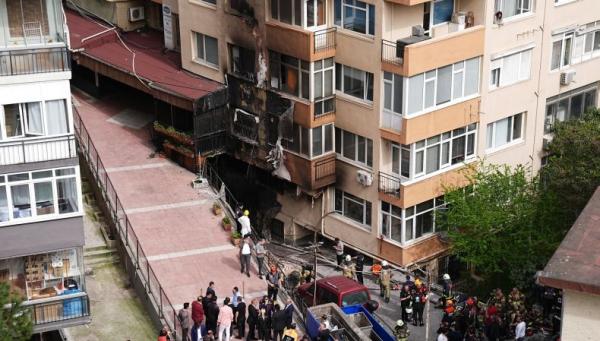 Gedung 16 Lantai di Turki Terbakar, 27 Tewas