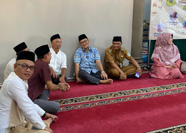 H.Maulana Hadiri Kegiatan Ramadhan Berkah Bersama Relawan GERAMI Alam Barajo