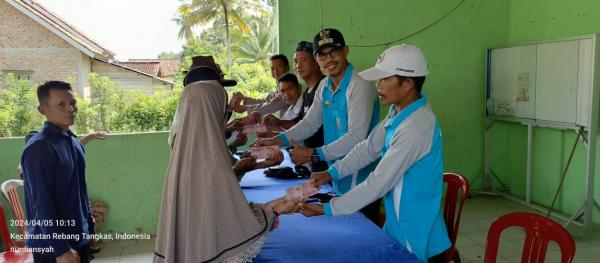 Pemerintah Kampung Mulya Jaya Salurkan BLT DD ke 22 KPM, Kakamp Jon Hendri: Semoga Bermanfaat