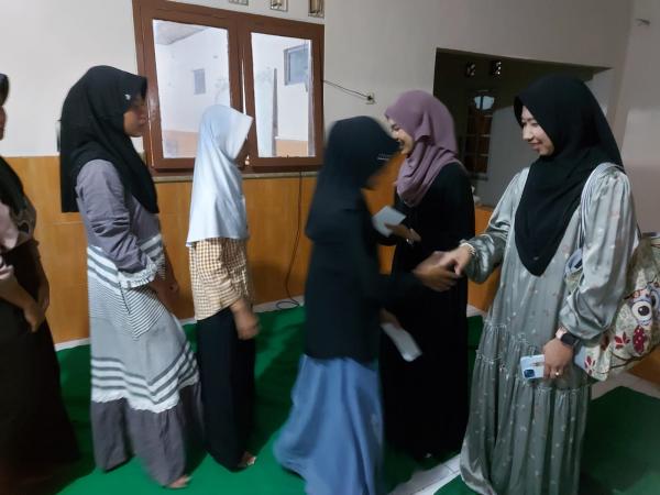 Keluarga H Supriyono Gelar Acara Buka Bersama Anak Yatim Piatu di Yayasan Ribatul Muta'alimin