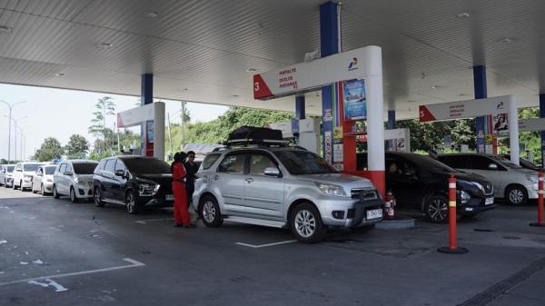 Konsumsi BBM di Tol Trans Jawa Wilayah Jateng Naik 250 Persen saat Arus Mudik Lebaran Dimulai