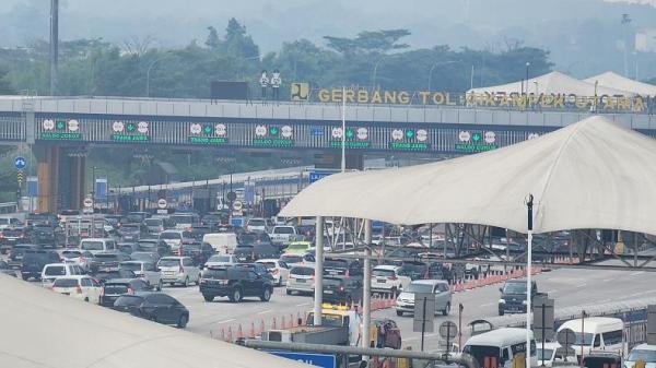 Kendaraan yang Keluar Jakarta Mencapai 101.178, Polri Imbau Pemudik untuk Manfaatkan Rest Area