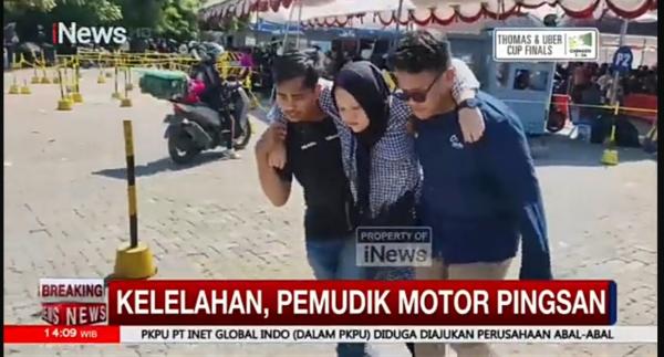 Video Pemudik Motor Pingsan di Pelabuhan Ciwandan