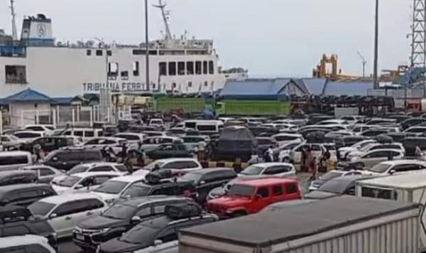 Ini Penyebab Panjangnya Antrean Kendaraan di Pelabuhan Merak Mencapai 10 Km