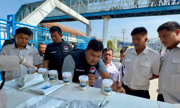 Polres Pelabuhan Belawan Gelar Pemeriksaan Urine ABK KM Kelud dan Supir Bus di Dermaga Bandar Deli
