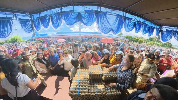 Pemerintah Provinsi Papua Tengah Gelar Pasar Murah, Ribuan Masyarakat Padati Bandara Lama Nabire