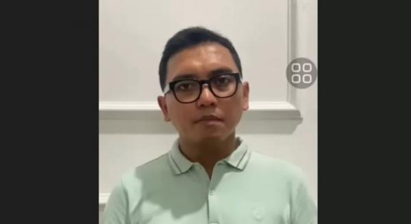 Arie Febriant Pegawai Kilang Pertamina yang Meludah Usai Ditegur Parkir di Tengah Jalan Minta Maaf