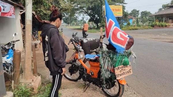 Modal Rp7 Ribu, Anak Punk Nekat Mudik ke Semarang Bonceng Istri Hamil Tua Tanpa Helm