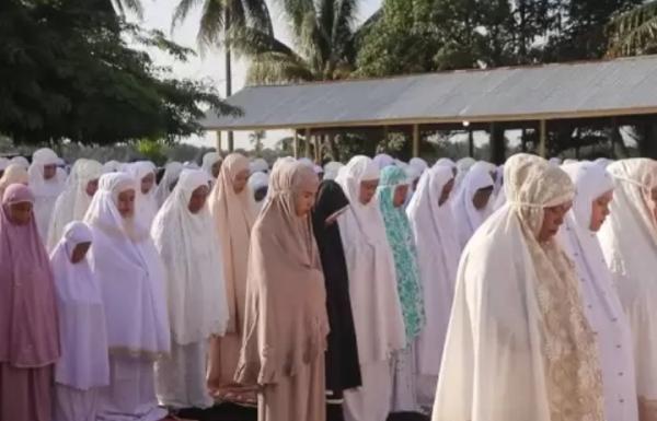 Ratusan Umat Muslim Pengikut Tarekat Syattariyah Hari Ini Gelar Salat Idulfitri di Nagan Raya Aceh