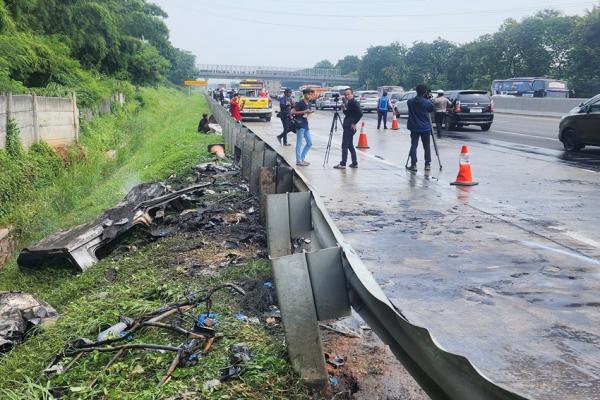 Ada Kecelakaan, Contraflow KM 48-70 Tol Cikampek Ditutup Sementara