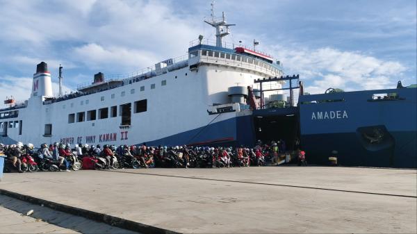 Update : Pelabuhan Ciwandan Kembali Dipadati Pemudik pada H-2 Lebaran