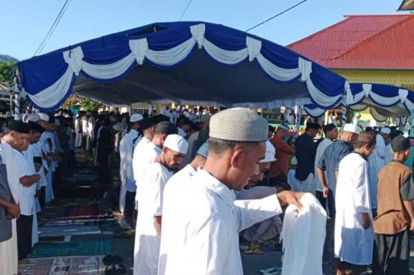 Warga di Jazirah Leihitu Maluku Tengah Laksanakan ibadah Salat Idul Fitri 1445 H