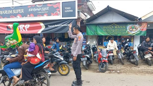 Cegah Kemacetan Akibat Pasar Tumpah di Taraju Tasikmalaya, Petugas Gabungan Disiagakan
