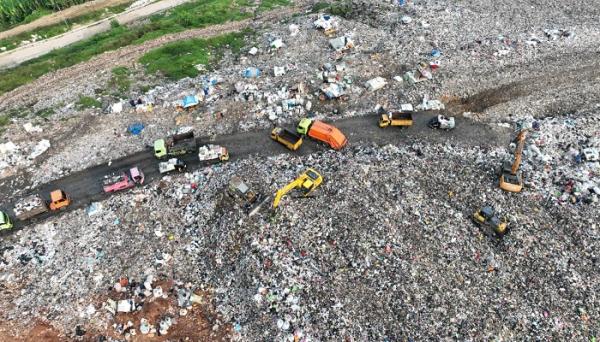 Ada 10.065 Truk yang Buang Sampah ke TPK Sarimukti Selama Ramadhan 2024