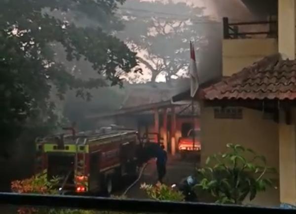 Kebakaran Landa Kantor Dinas Pertanian Lebak Banten