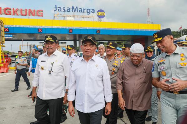 One Way Arus Balik Diberlakukan Di Jalan Tol Trans Jawa