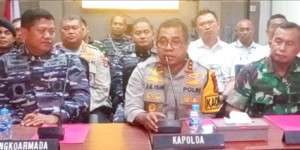 Berjiwa Besar, Kapolda PB Minta Maaf, Walau Sejumlah Pos Polisi Dirusak Oknum TNI AL