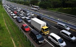 Lebih dari 100 Ribu Kendaraan Diprediksi Balik ke Jabodetabek Hari Ini