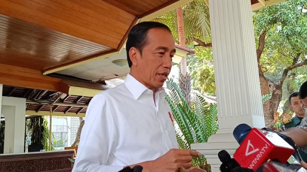 Jokowi dan Gibran Sudah Bukan Lagi Kader PDIP
