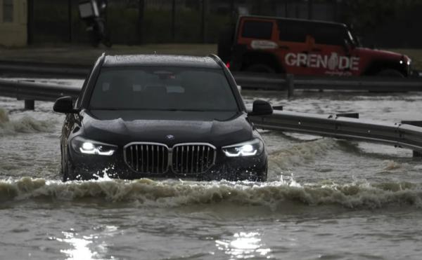 Hujan Deras Landa Uni Emirat Arab dan Sekitarnya Sebabkan Banjir, 18 Orang Dilaporkan Tewas