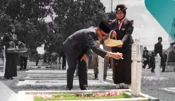 Rangkaian HUT Kabupaten Bandung ke-383, Dadang Supriatna Ziarah ke Makam Para Mantan Bupati