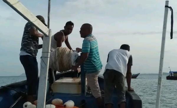 Nelayan di Bintan Keluhkan Sulitnya Mendapatkan BBM Subsidi