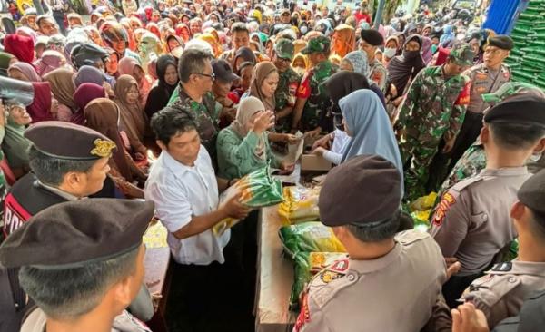 Gerakan Pangan Murah di Luwu Utara Sukses, 10 Ton Beras Ludes Terjual dalam Sehari