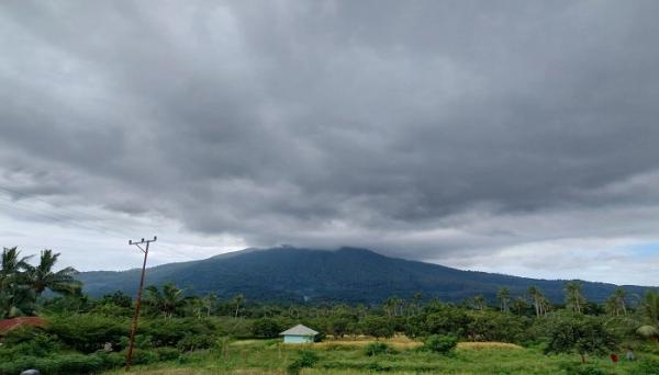 Pagi Tadi, Gunung Lewotobi Laki-laki di NTT Alami Erupsi Selama 2 Menit