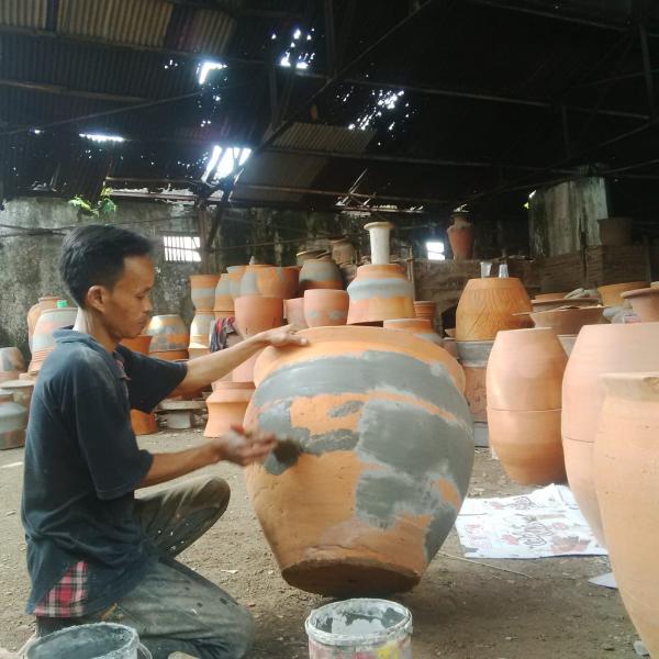 Ribuan Gerabah Keramik Plered Purwkarta di Ekspor ke Mancanegara
