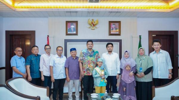 Gibran Raih Juara Kompetisi Hafiz Indonesia 2024, Bobby Nasution Beri Hadiah Umroh