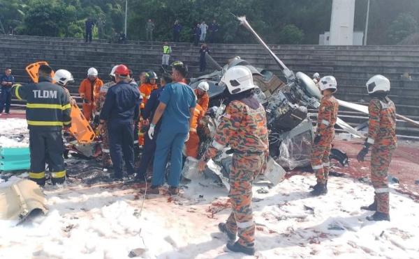 Tragis! 2 Helikopter di Malaysia Jatuh usai Bertabrakan, 10 Orang Tewas