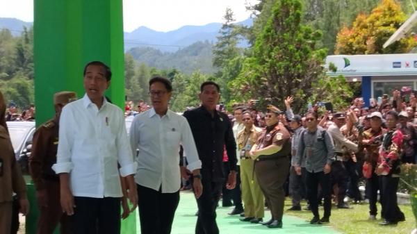 Presiden Joko Widodo Janji akan Bantu RSUD Kondosapata