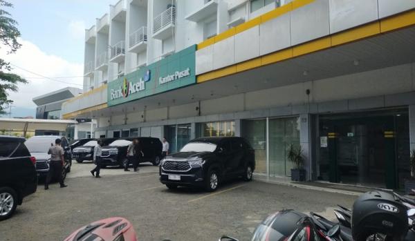 Dirut dan Direktur Bank Aceh Dinonaktifkan Sementara tanpa RUPS   