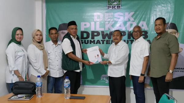 Edy Rahmayadi Ambil Formulir Pendaftaran Calon Gubernur ke DPW PKB Sumut