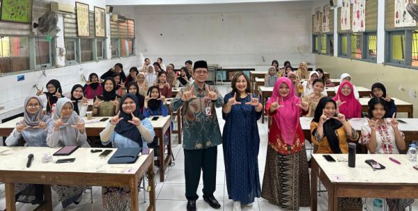 Let’s Invest Girls Keliling Indonesia, Upayakan Literasi Keuangan Berkelanjutan Bagi 500 Siswi