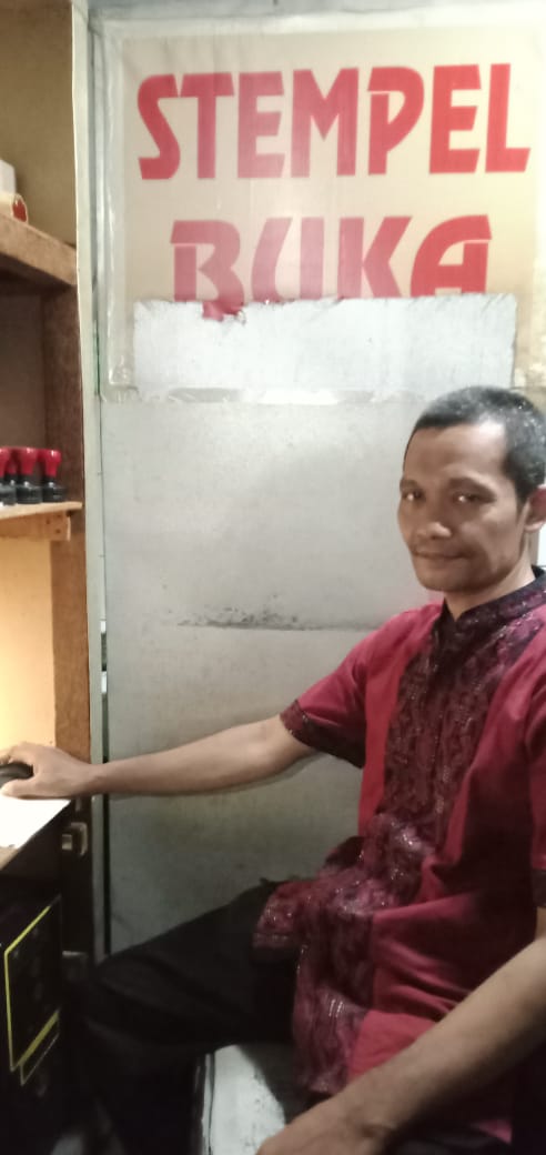 Menabung Selama 12 Tahun, Tukang Stempel Di Banjarnegara Bisa Berangkat Haji