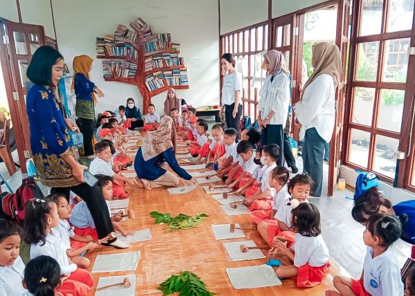 Libatkan Komunitas Difabel, PT. PLN Bangun Amani Eco School