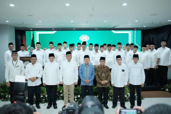 Pimpinan Dewan Masjid Indonesia Periode 2024-2029 Dilantik