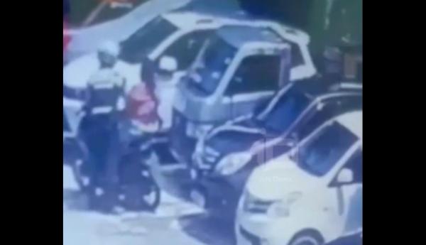 Waspada! Pencuri Spion Mobil Beraksi Kembali di Depok, Perempuan Berbaju Pink Diduga Terlibat!