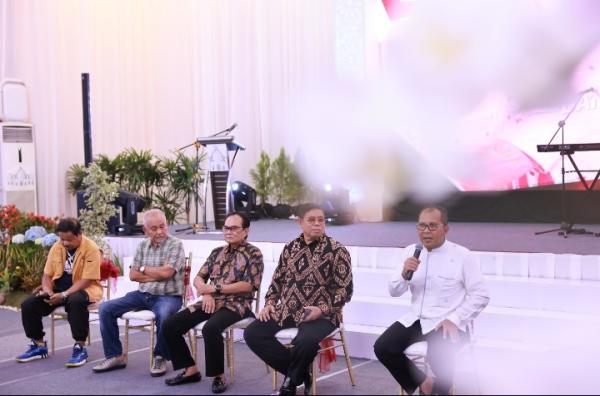 Halal Bihalal dengan Atlet dan Mantan Atlet se-Sulsel, Danny Pomanto Ajak Nobar Timnas Indonesia