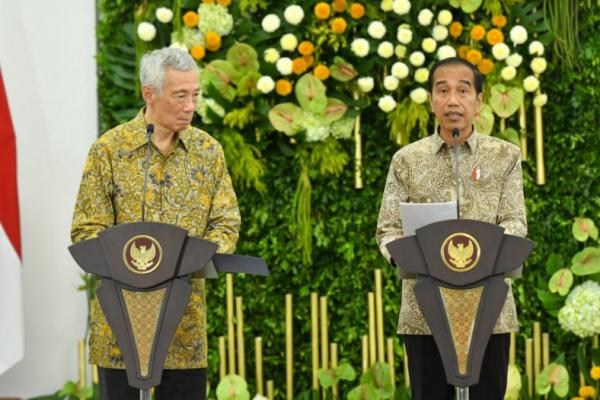 Presiden Jokowi dan PM Lee Bahas Implementasi Perjanjian FIR Hingga Investasi di IKN