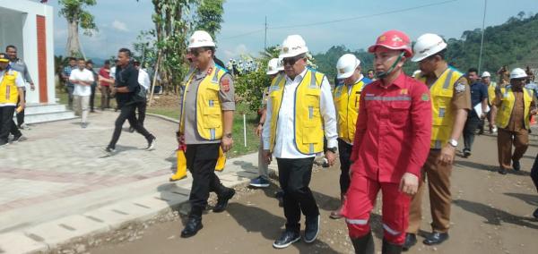 Mahyuzar Dampingi Pj Gubernur Aceh Tinjau Progres Pembangunan Bendungan Keureutoe