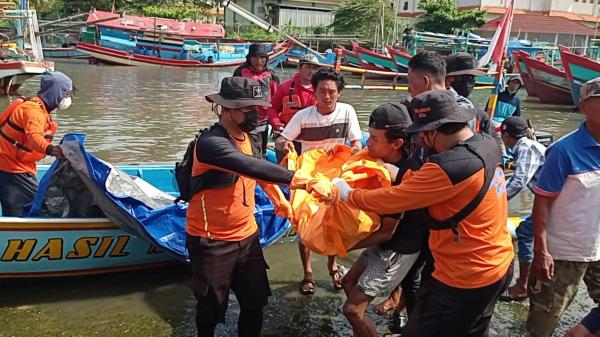 Nelayan Hilang Usai Kapal Dihantam Ombak di Perairan Nusakambangan Ditemukan Meninggal Dunia