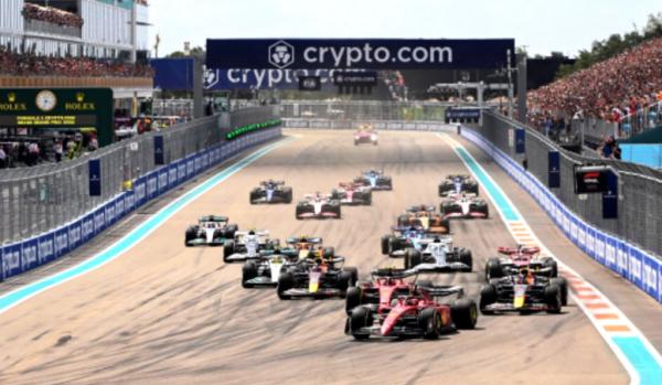 Max Verstappen Kalahkan Charles Leclerc di Kualifikasi Sprint F1 GP Miami