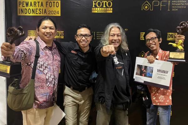 Pewarta Foto iNewspalembang Mushaful Imam Raih Penghargaan Foto Tunggal Terbaik APFI 2024
