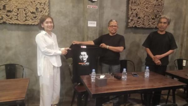 Bakal Calon Bupati Sragen 2024, Untung Wina Sukowati Bersilaturahmi dengan Relawan Semut Merah