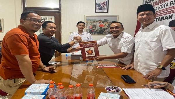 Ambil Formulir Pendaftaran, Arif Hamid Rahman Siap Maju Pilwalkot Bandung 2024