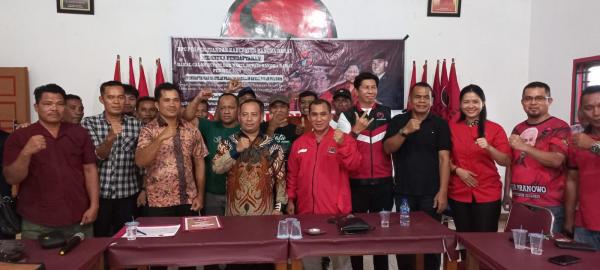 Tinggalkan Kursi Ketua Nasdem Bangka Barat dan Digantikan Sukirman, Mansah Daftar ke PDIP