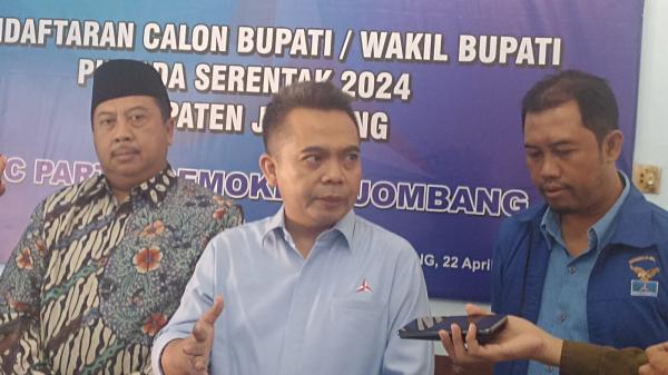 Kumpulkan Tiket Pilkada Jombang 2024, Warsubi Daftar Penjaringan Calon Bupati Lewat Demokrat