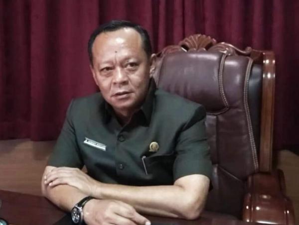 'Hero' Kandidat Calon Bupati Lampung Selatan, Kembalikan Berkas Ke DPC Partai Demokrat